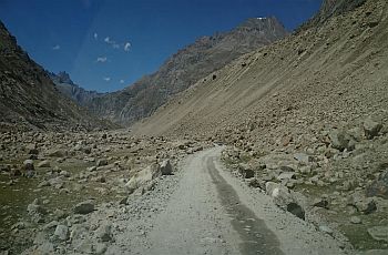 Chandrataal to Manali via Rohtang pass